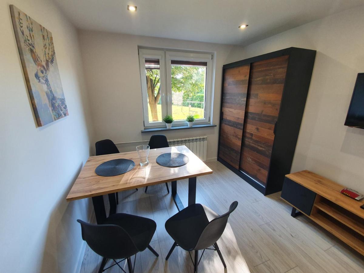 M&K Center Apartment ديمبيتسا المظهر الخارجي الصورة